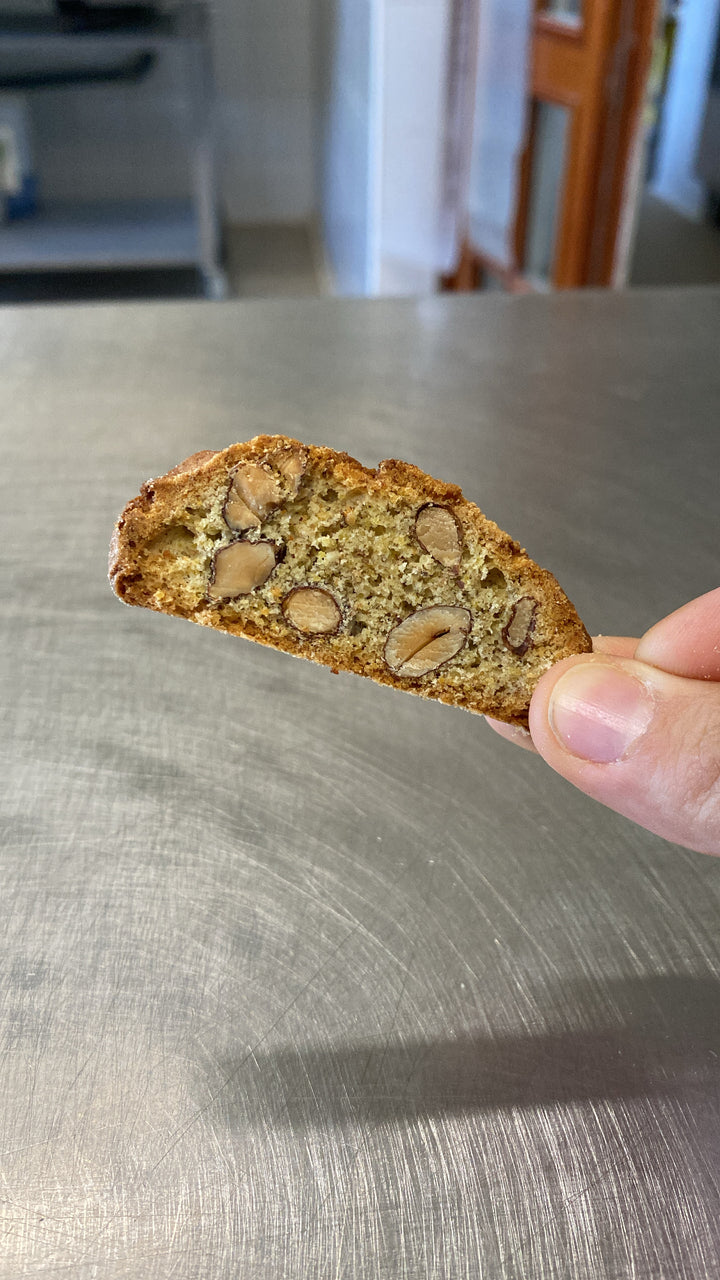 Tozzetti alla farina di lenticchia