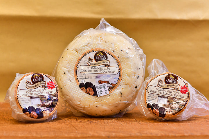 Formine di pecorino al tartufo bianco e nero